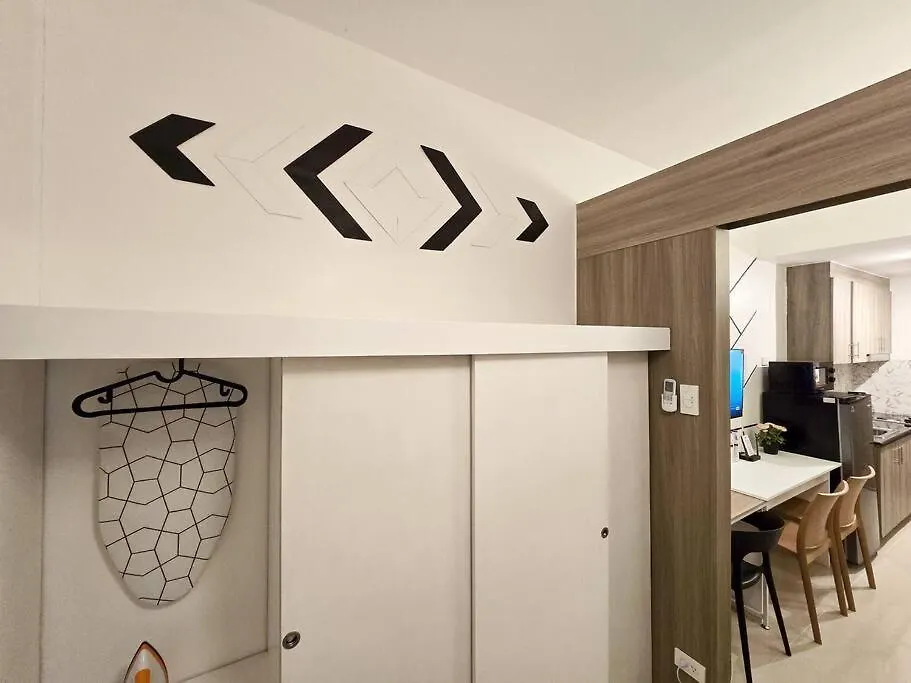 1Br Unit Condotel W Balcony Fame Residences -Fm40 Manila Apartment
